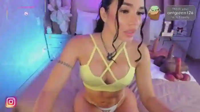 2025/10/14/mfc-yosoyalisson-04-39-07