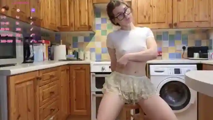 2025/10/15/mfc-abbie_-15-32-24