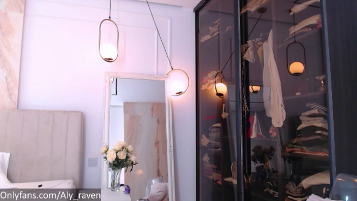 Aly_Ravennx