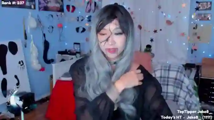 2025/10/15/mfc-cosmicneko-03-53-48