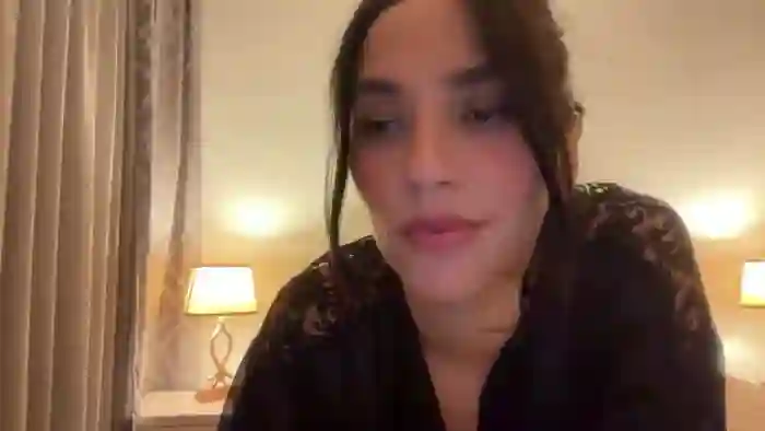 2025/10/15/mfc-holy_brune-20-47-11