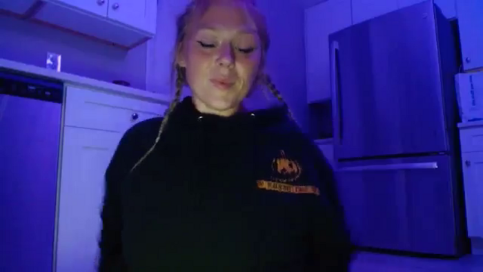 SneakyAlice