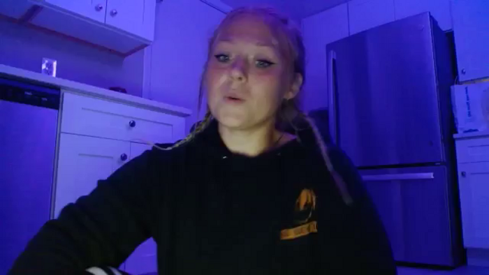 SneakyAlice
