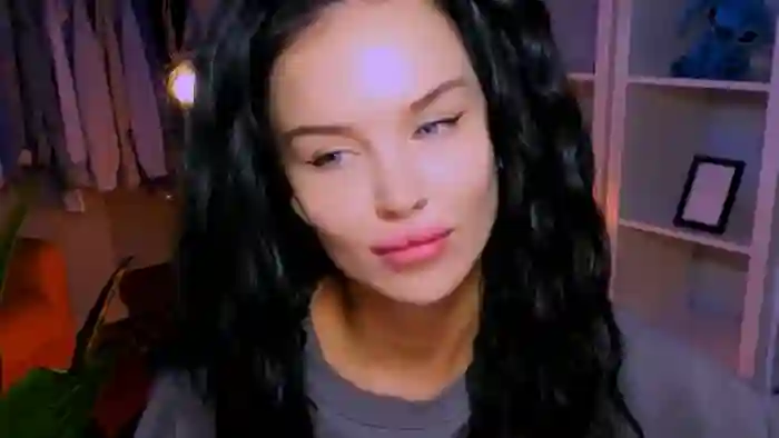 2025/10/15/mfc-thewizardjenn-15-00-41