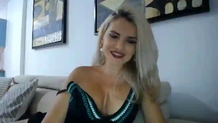 2025/10/16/mfc-klarita_-21-11-32
