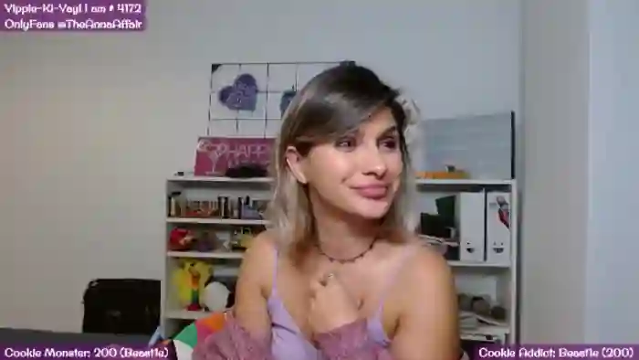 2025/10/16/mfc-theanna-22-35-22