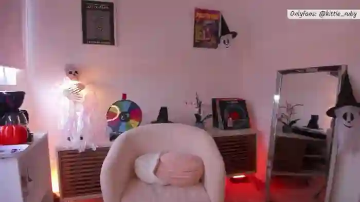 2025/10/16/mfc-kittieevil-16-38-15