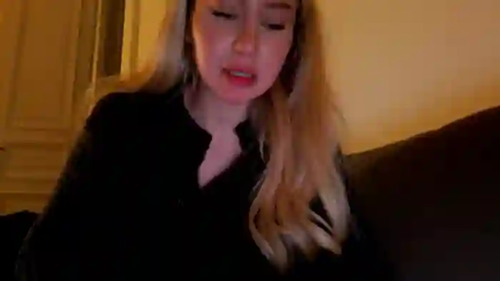 2025/10/17/mfc-british_cutie-18-45-35