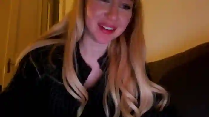 2025/10/17/mfc-british_cutie-19-05-59