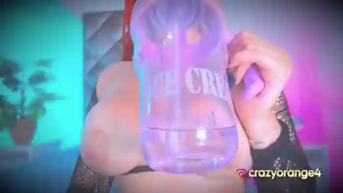 2025/10/17/mfc-crazyorange-14-56-55