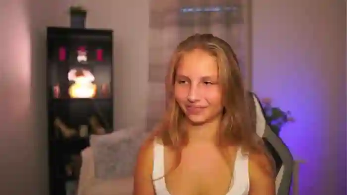 2025/10/17/mfc-emmie_murray-14-34-17