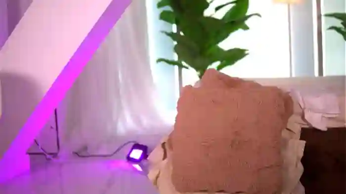 2025/10/17/mfc-kaylabray-06-35-46
