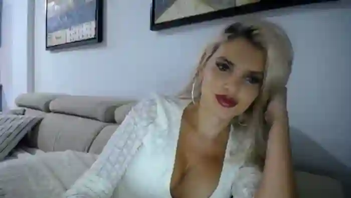 2025/10/17/mfc-klarita_-20-15-36