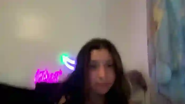 2025/10/17/mfc-nina_lovez-14-35-03