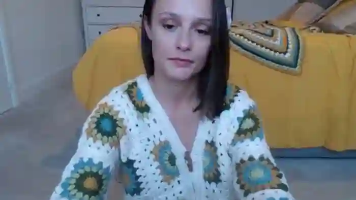 2025/10/17/mfc-ruby_cutie-15-12-35