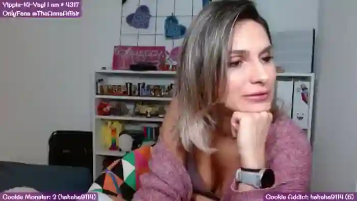 2025/10/17/mfc-theanna-18-54-51