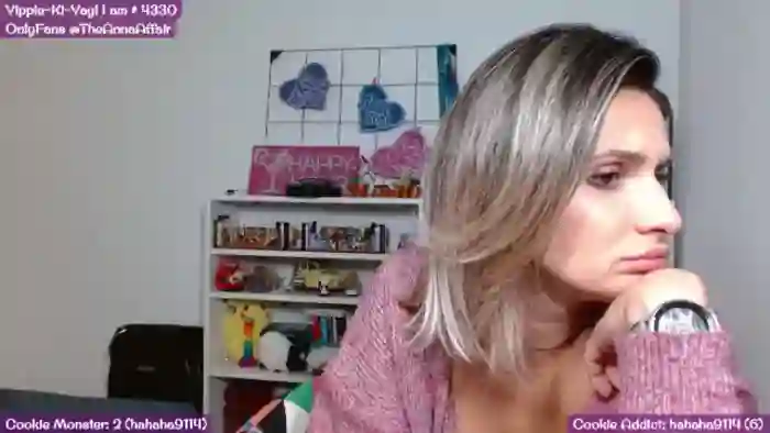 2025/10/17/mfc-theanna-21-13-31