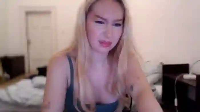 2025/10/18/mfc-british_cutie-16-12-08