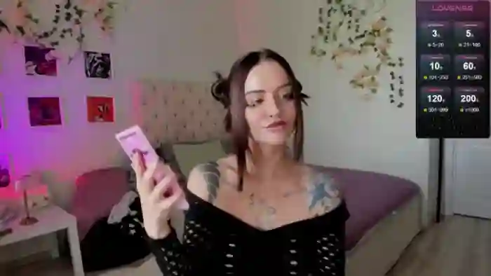 2025/10/18/mfc-ellaaaa-08-54-12
