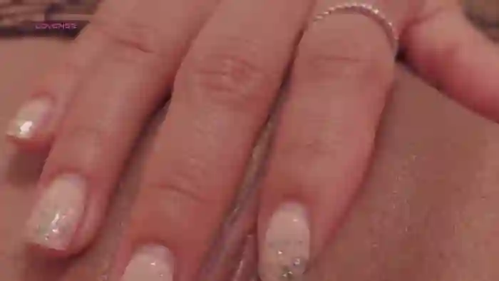 2025/10/18/mfc-emily_kim-04-17-22