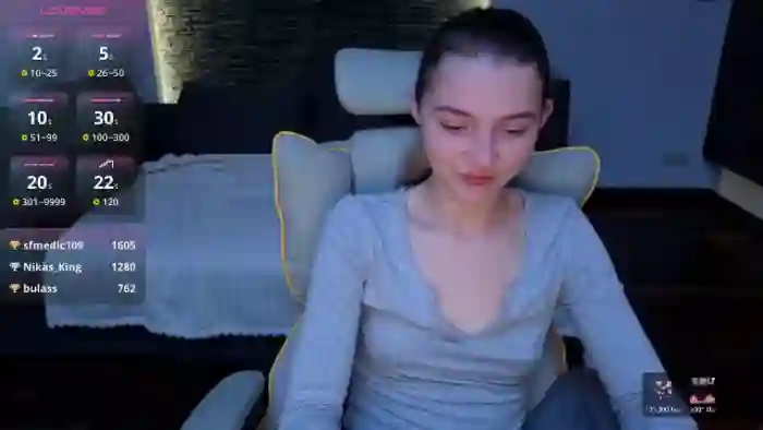 2025/10/20/mfc-daisyy-20-56-14