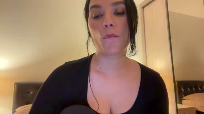 HOLY_BRUNE