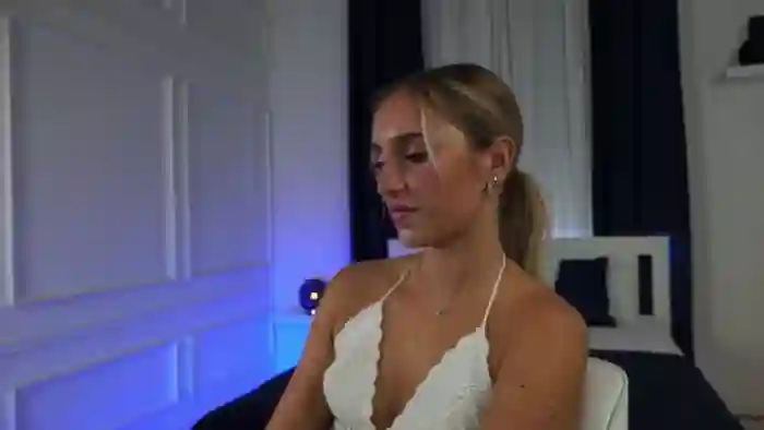 2025/10/20/mfc-lenaastar-15-42-11