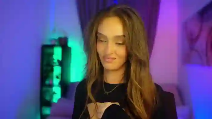 2025/10/21/mfc-clara_mia-19-24-55