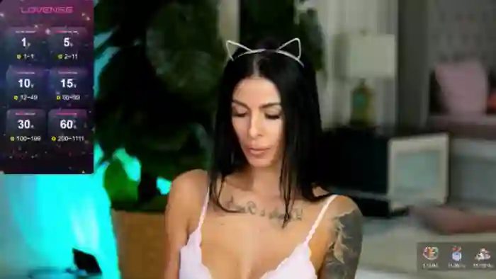 2025/10/21/mfc-evaamanti-07-42-11