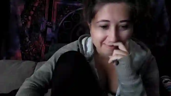 2025/10/21/mfc-kitty1646-16-16-10