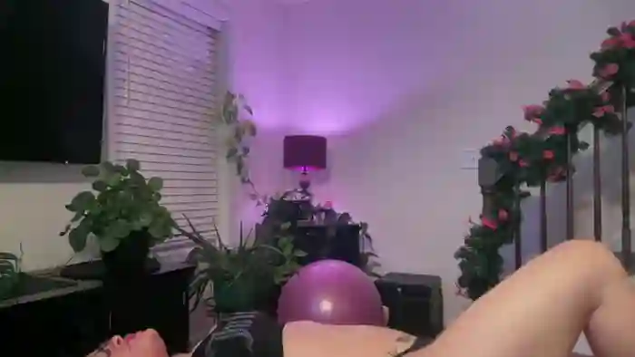2025/10/21/mfc-milf_goddess-08-41-56
