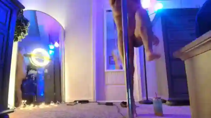 2025/10/21/mfc-texxxx-22-29-54