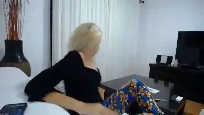 2025/10/22/mfc-klarita_-22-35-04