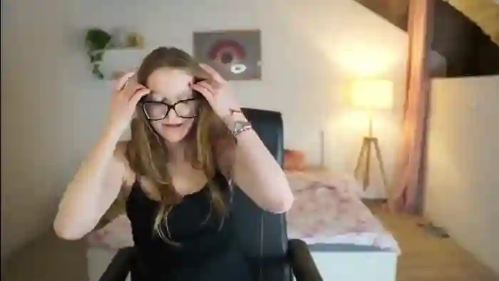 2025/10/22/mfc-lisa_mccoy_-18-52-57