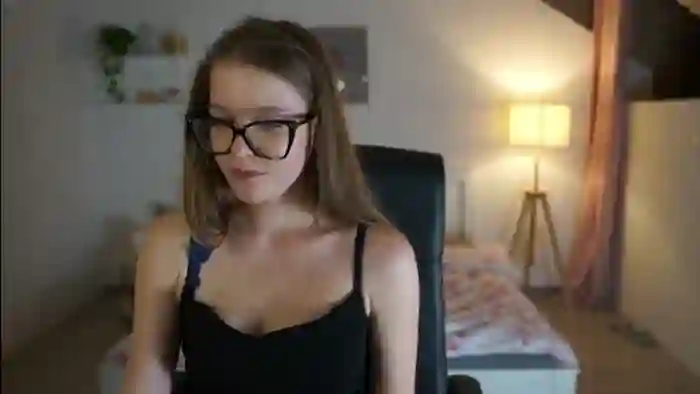 2025/10/22/mfc-lisa_mccoy_-21-38-49