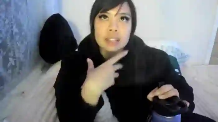 2025/10/22/mfc-mimimyers-04-08-52