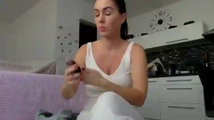 2025/10/23/mfc-brandybella-12-47-36