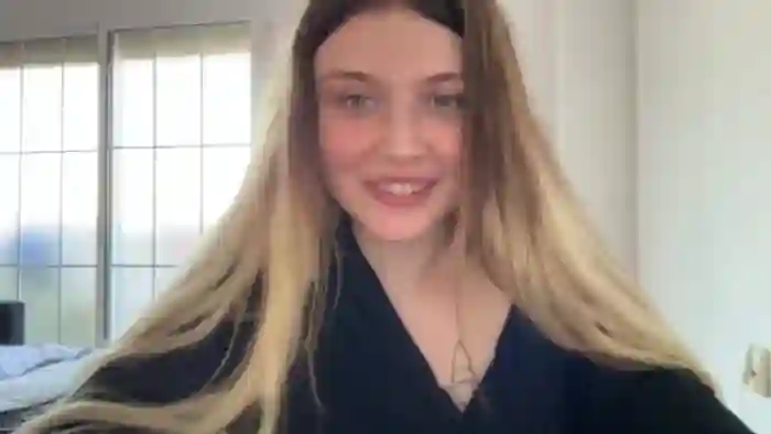 2025/10/23/mfc-buckwheatlady-13-37-14
