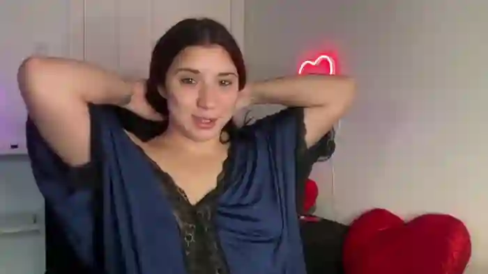 2025/10/23/mfc-nina_lovez-02-06-51