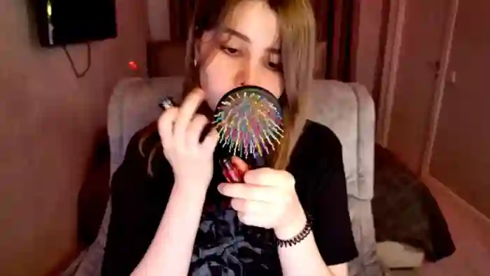 2025/10/23/mfc-tripleprinces-14-42-55