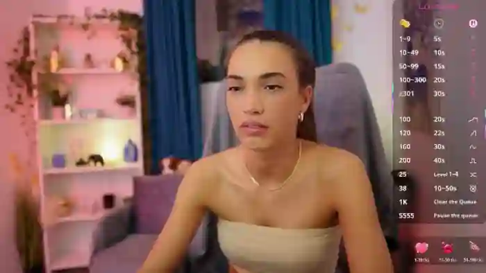 2025/10/24/mfc-alexis_love-16-48-53