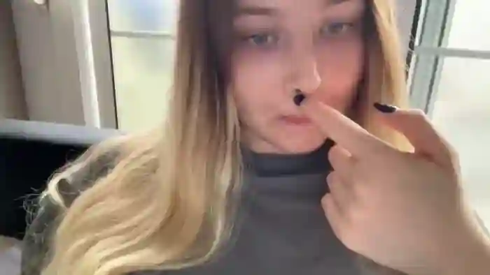 2025/10/24/mfc-buckwheatlady-08-47-44