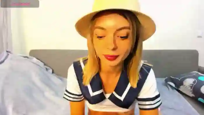 2025/10/24/mfc-elliefloyd-01-06-56