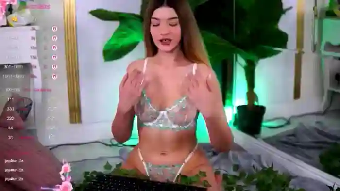 2025/10/24/mfc-evawarenn-14-28-54