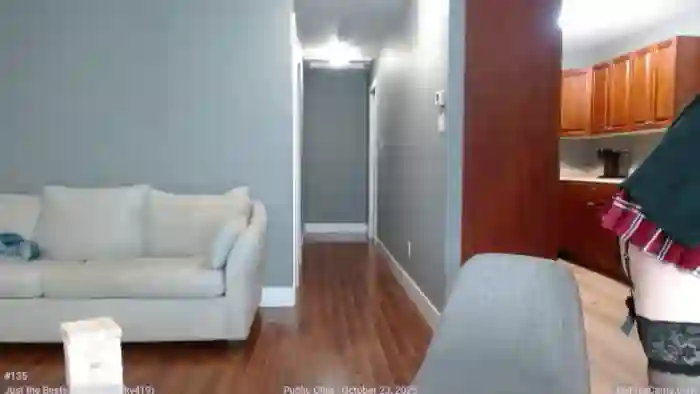 2025/10/24/mfc-kellyheart-00-15-54