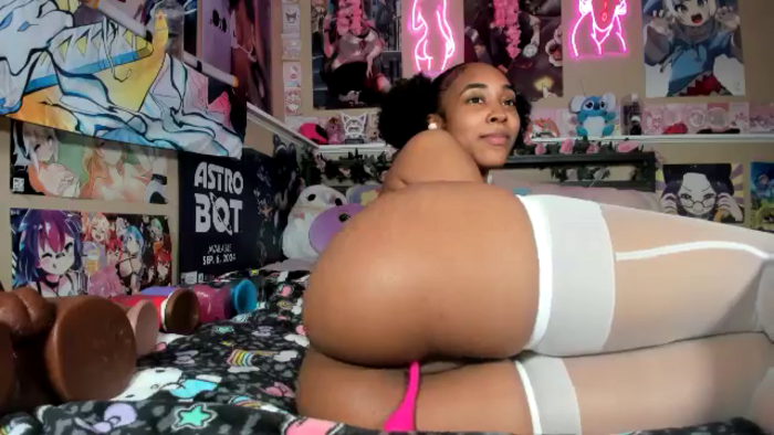KhloeSweet_