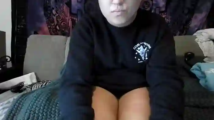 2025/10/24/mfc-kitty1646-19-35-03