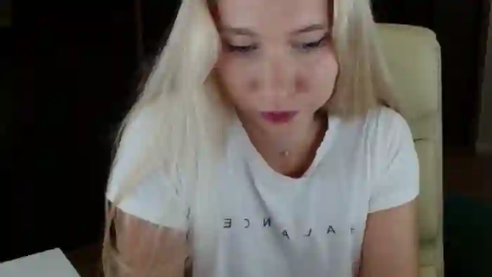 2025/10/24/mfc-miss_sylvia-17-12-56