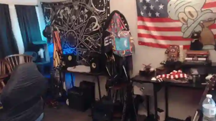 2025/10/24/mfc-xlilithxmoonx-07-25-43