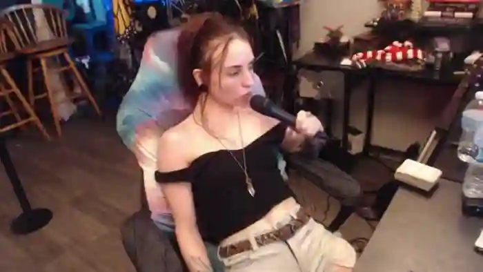 2025/10/24/mfc-xlilithxmoonx-07-57-46